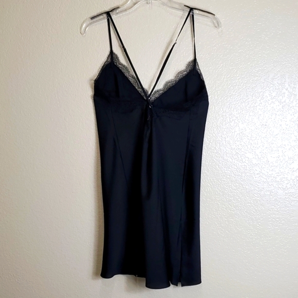 Victoria's Secret Black and Lace Chemise  Slip Mini Dress Medium Nightg… - Picture 4 of 8